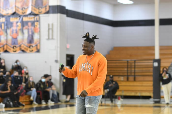 aj-brown-starkville-tennessee-titans00007